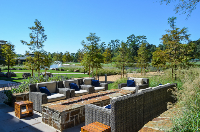 Outdoor sitting area The Woodlands Resort